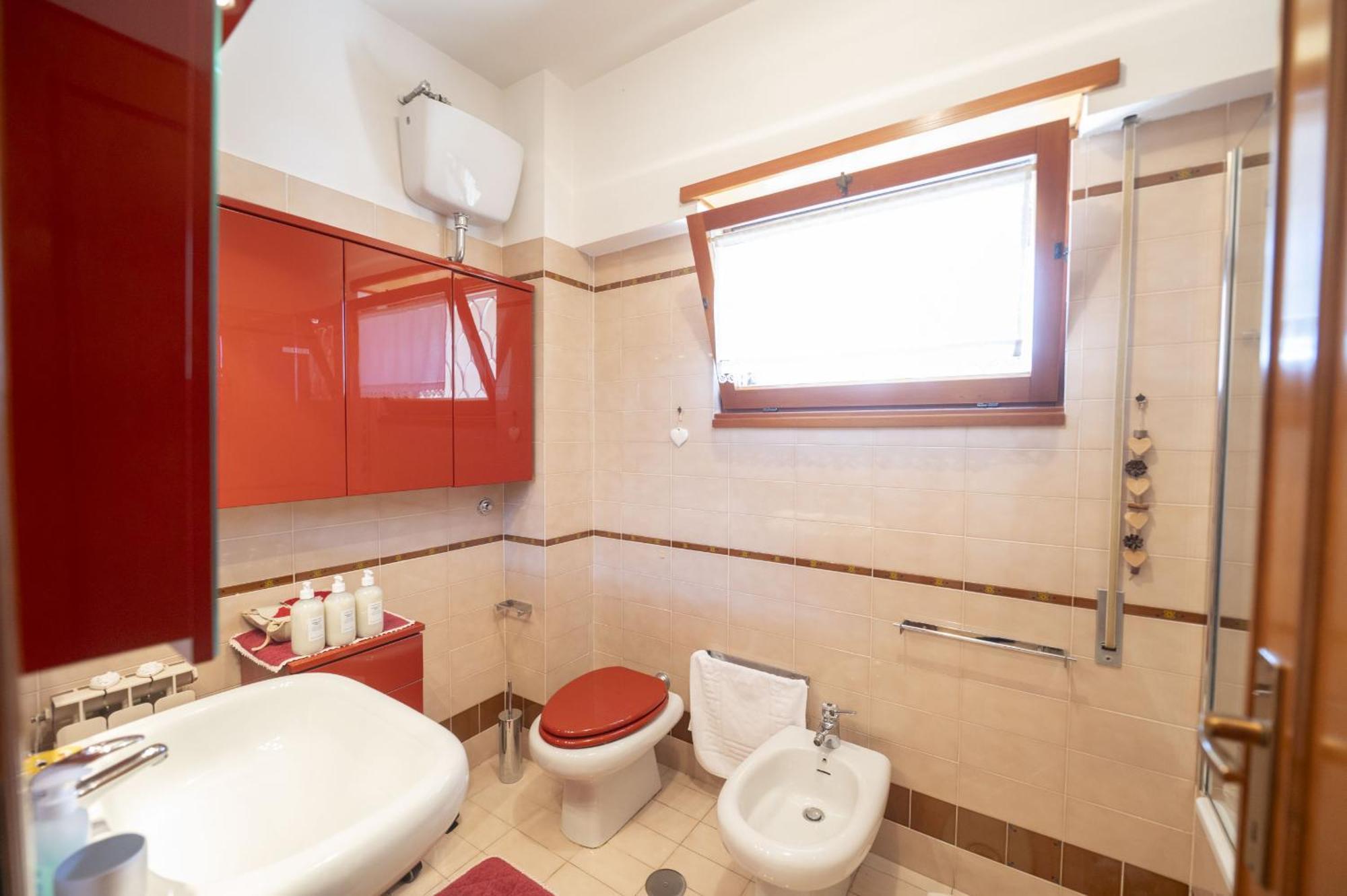 Luminous 2br Family In Residential Area * Rom