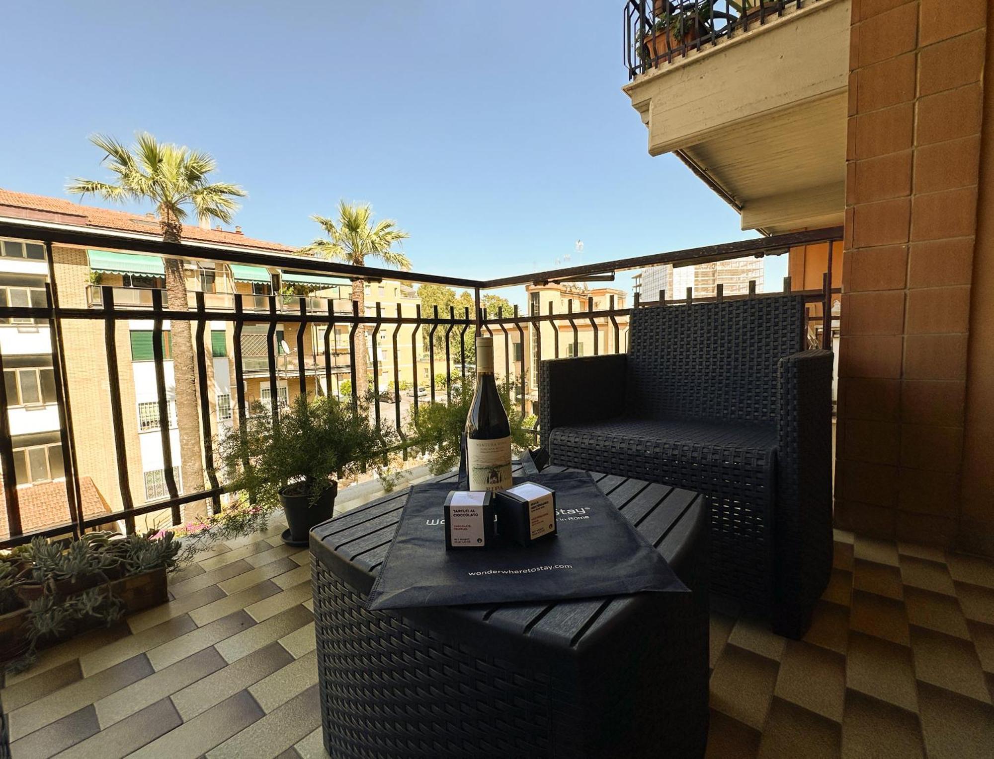 Luminous 2br Family In Residential Area Rom
